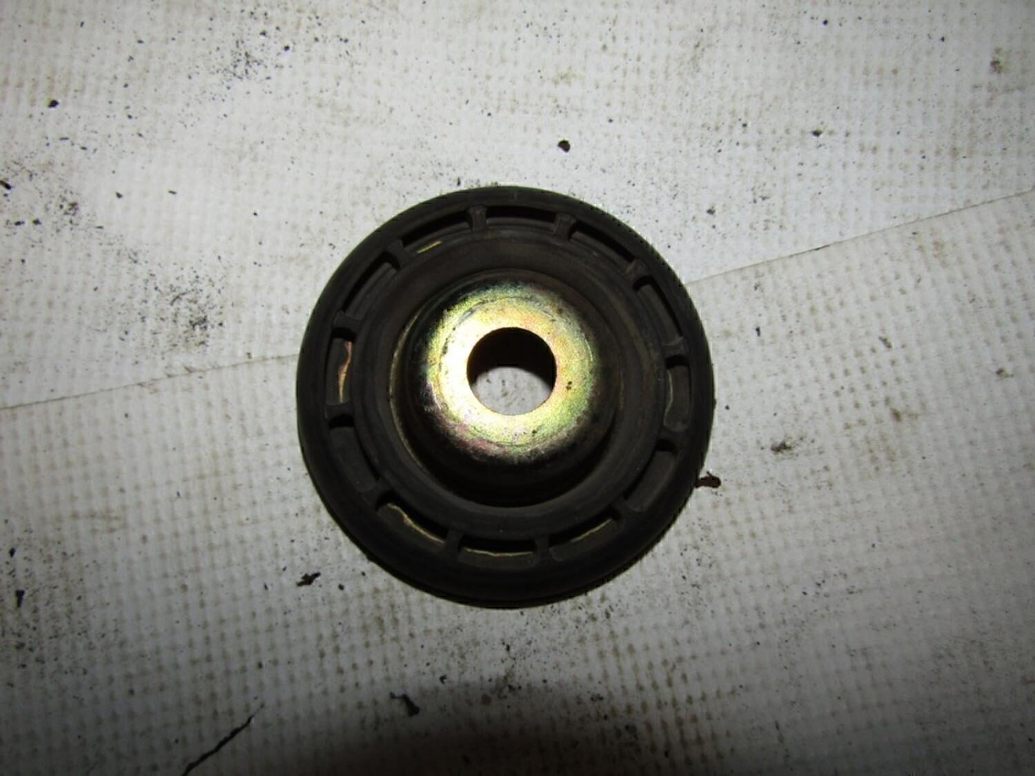 Опора передней пружины верхняя NISSAN Almera (G15) 2013>