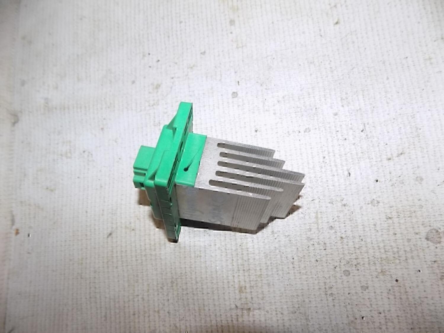 Резистор отопителя HYUNDAI Sportage 2010-2015