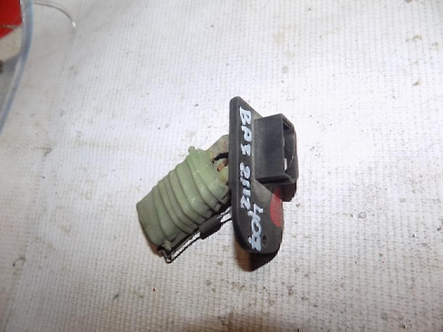 Резистор отопителя VAZ Lada Kalina 2004-2013