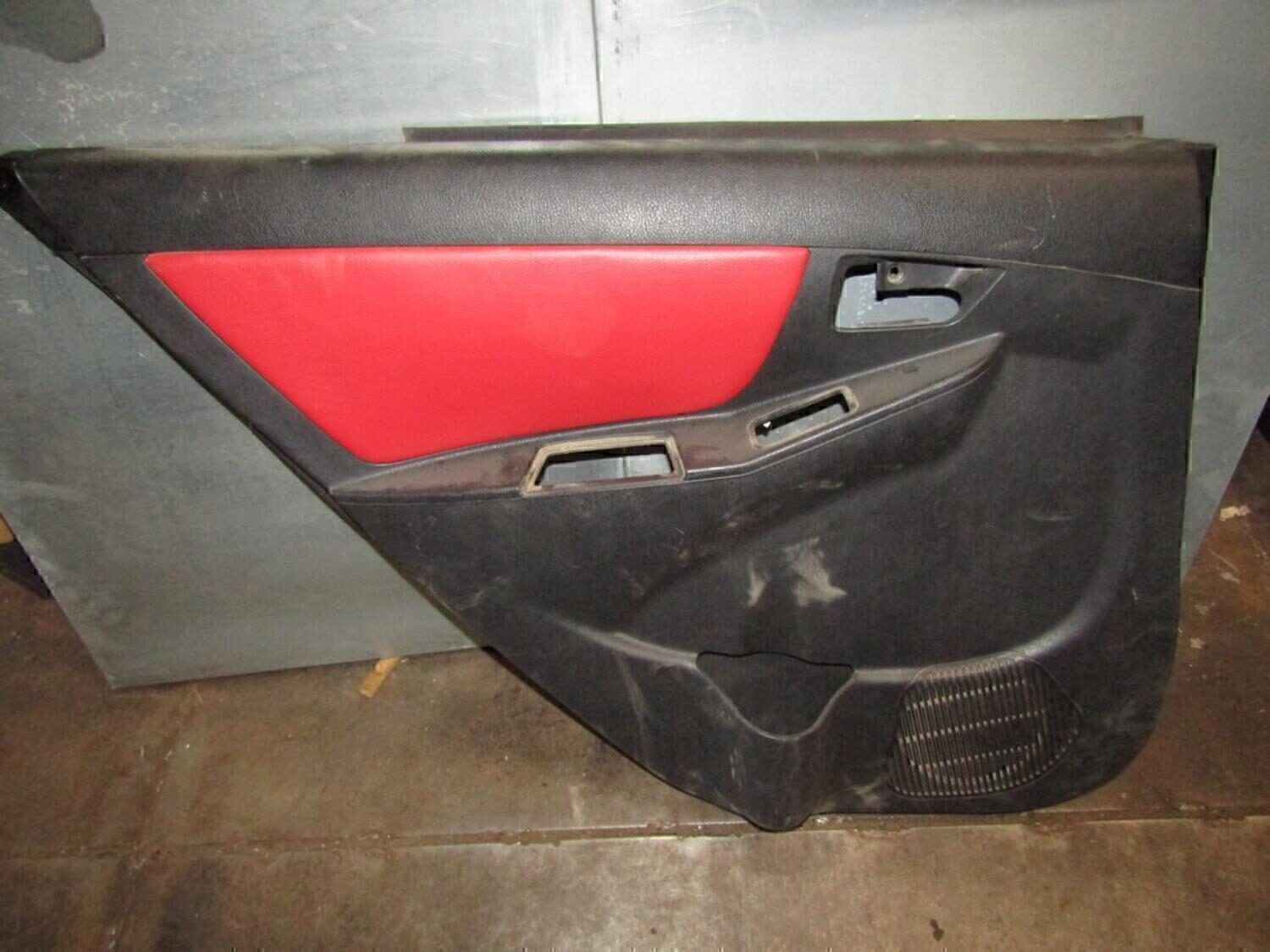 Обшивка двери задней левой GEELY MK Cross 2011>
