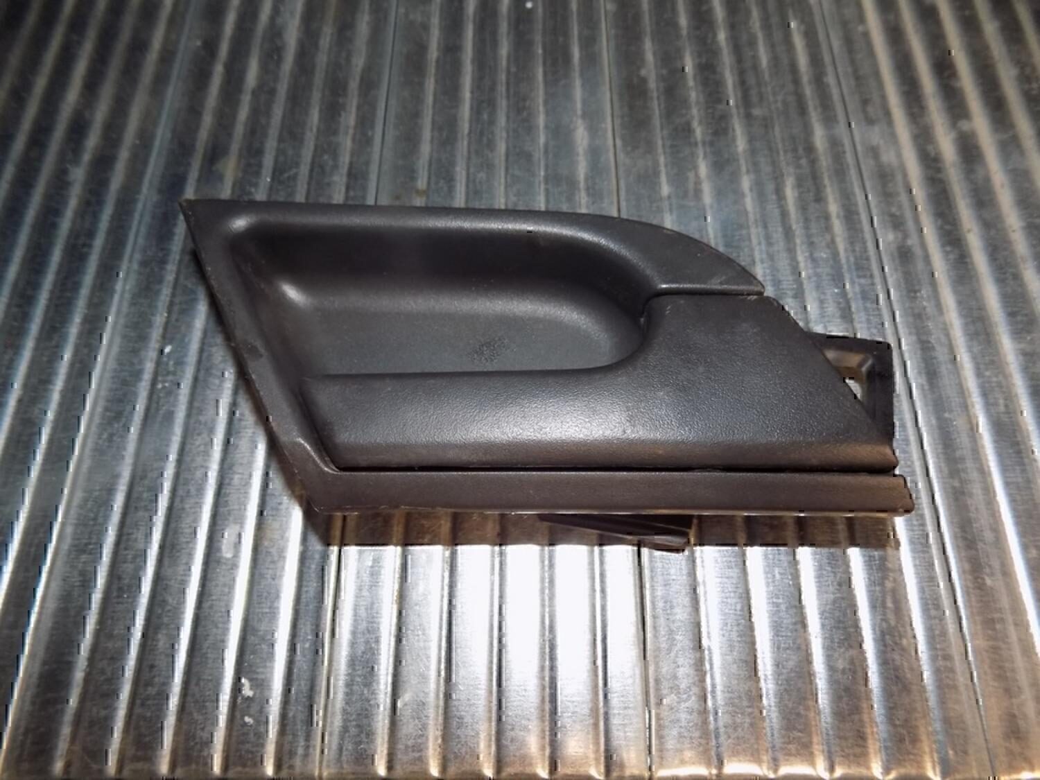 Ручка двери внутренняя правая Chevrolet Aveo (T250) 2005-2011