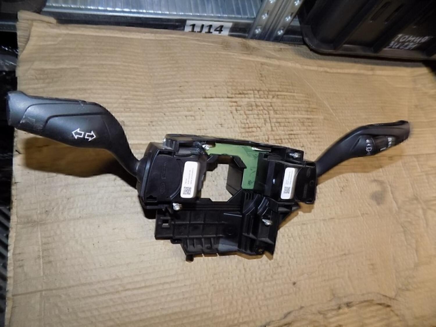 Плата FORD Focus III 2011>