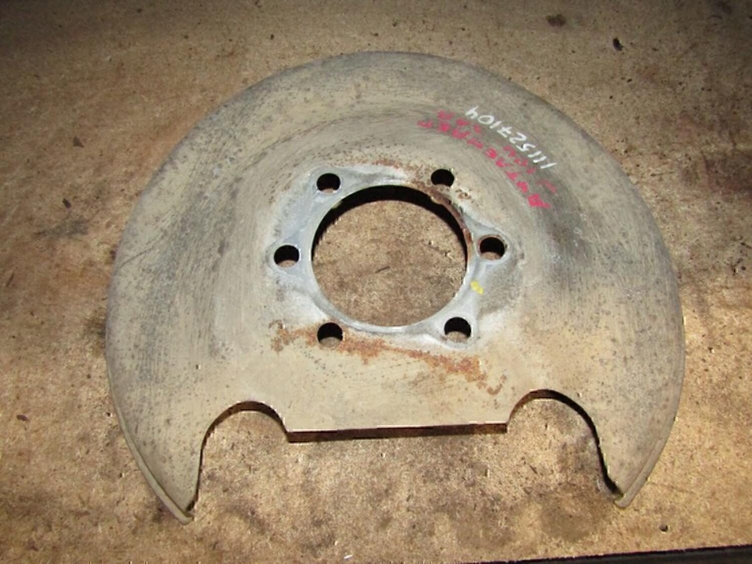 Пыльник тормозного диска MITSUBISHI ASX 2010-2016