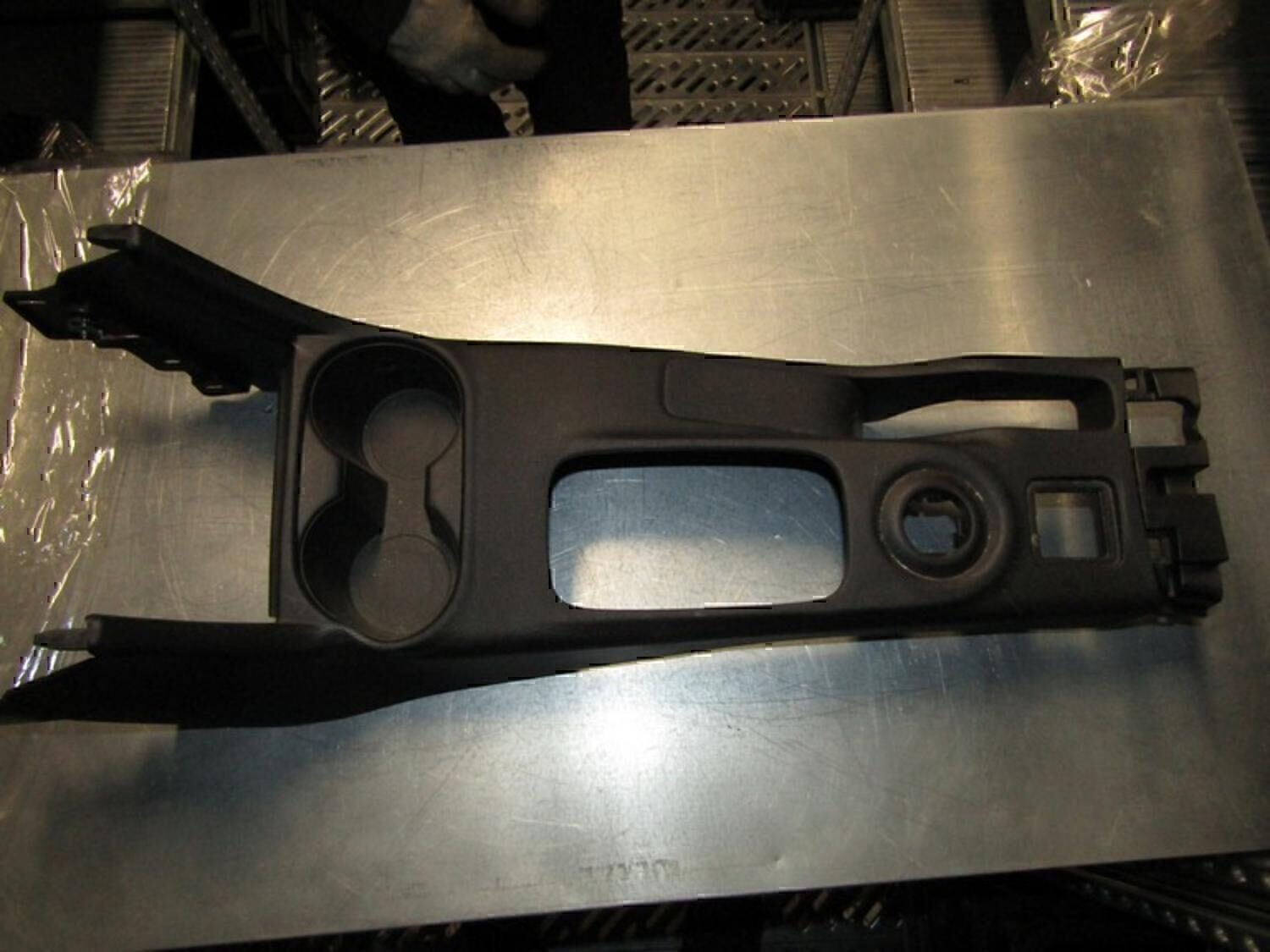 Консоль MITSUBISHI Outlander (GF) 2012>