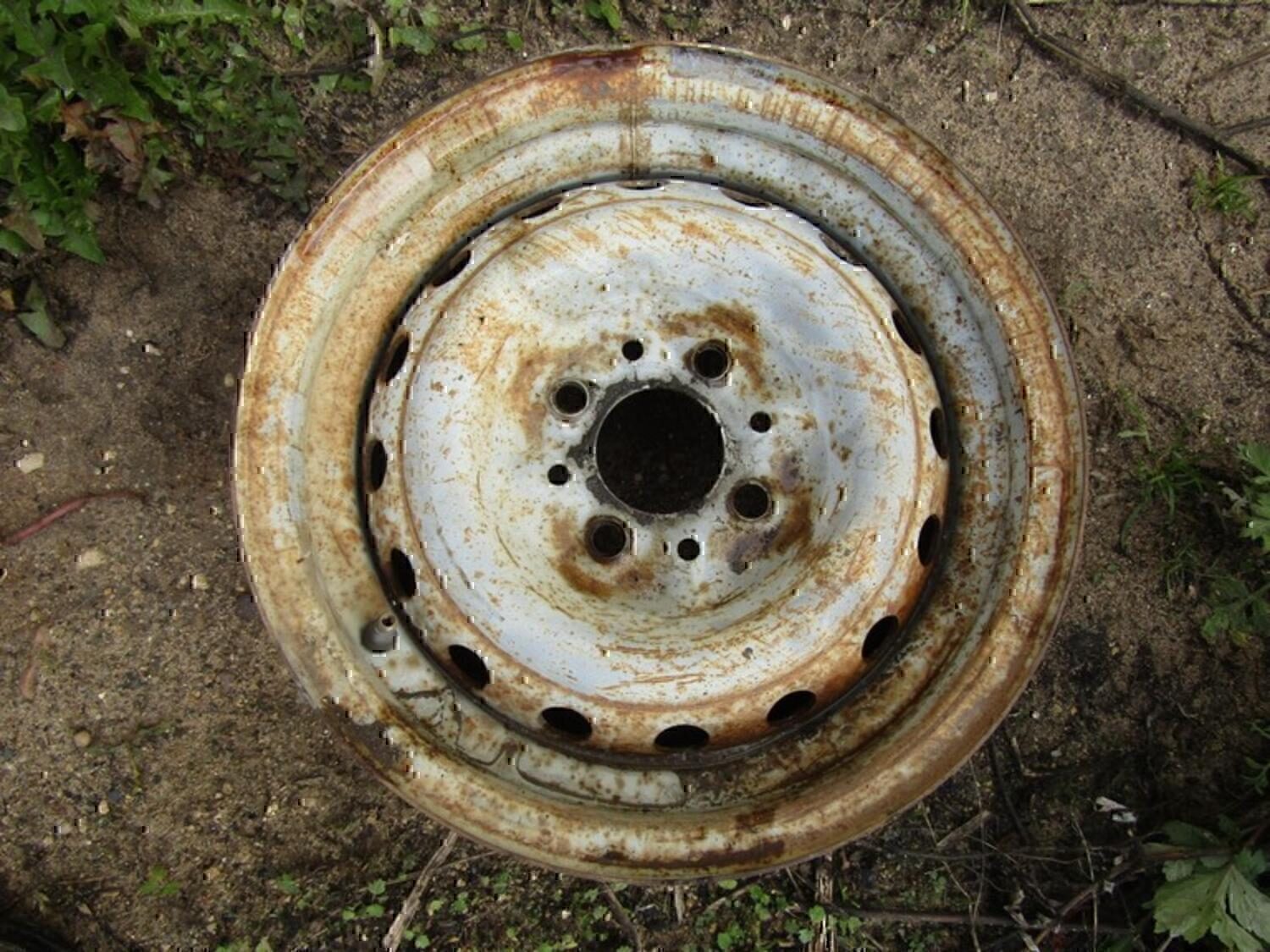 R13