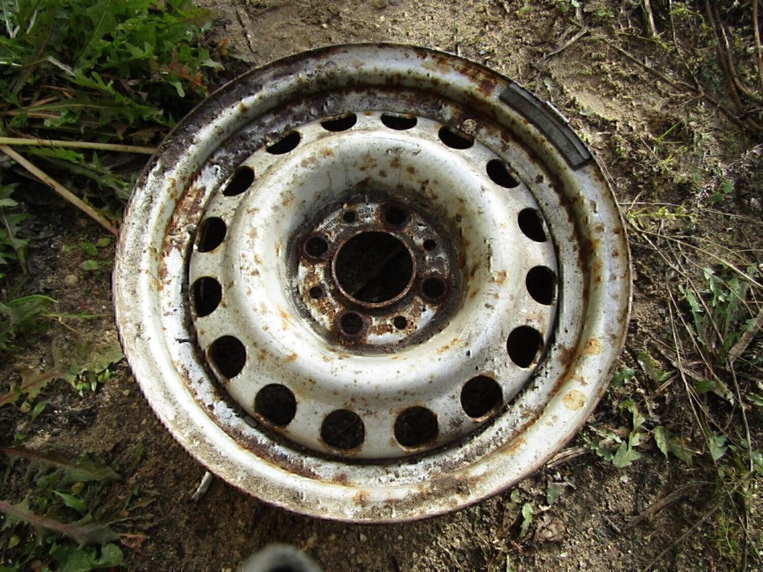 R13