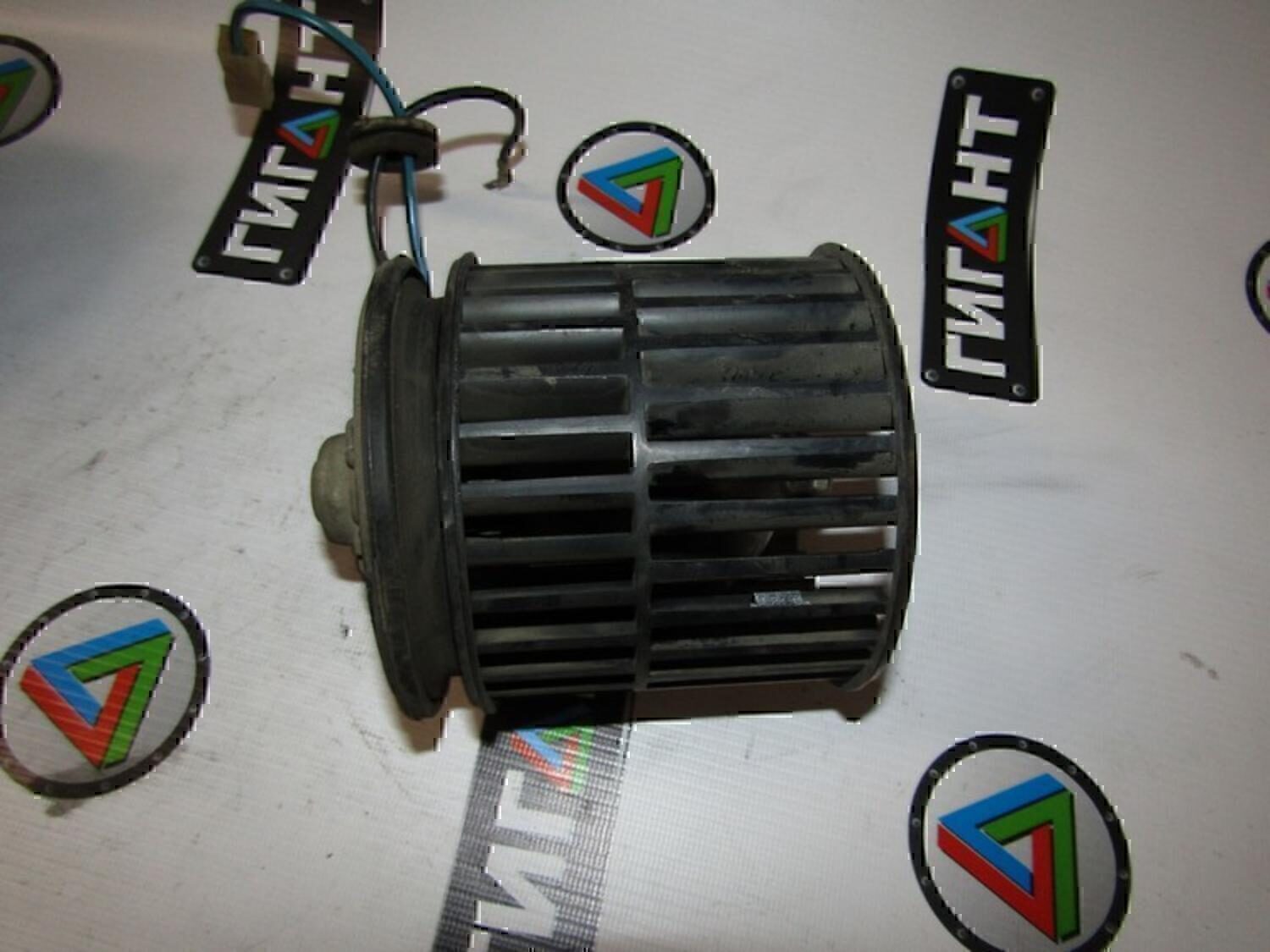 Моторчик отопителя VAZ Lada 2115