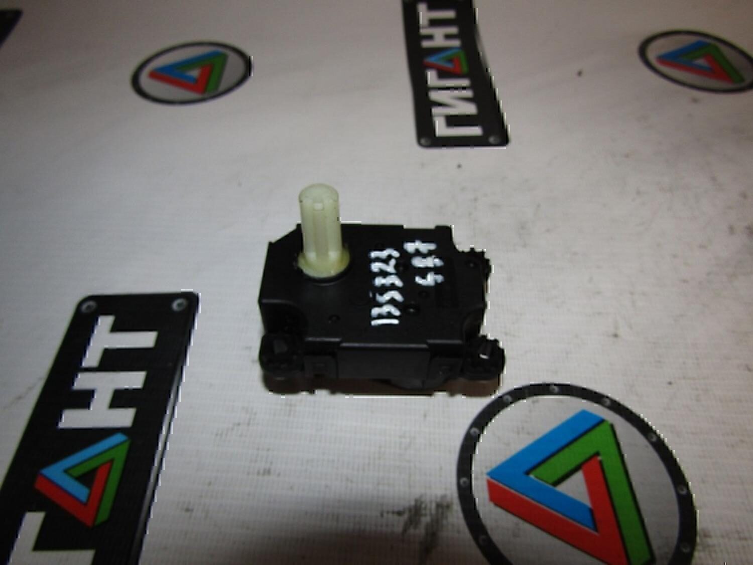 Моторчик заслонки отопителя MITSUBISHI ASX 2010-2016