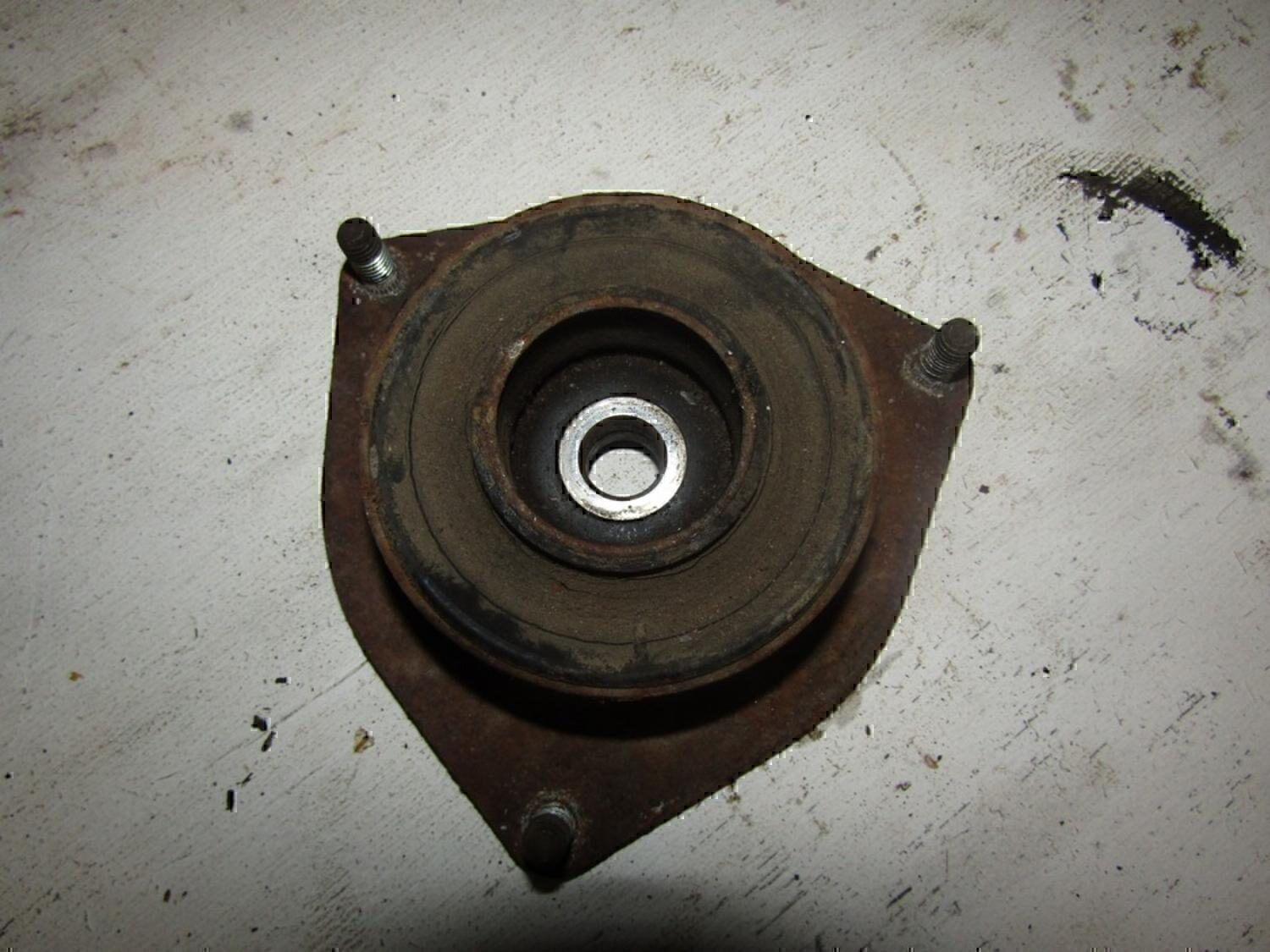 Опора переднего амортизатора VAZ Lada 2115