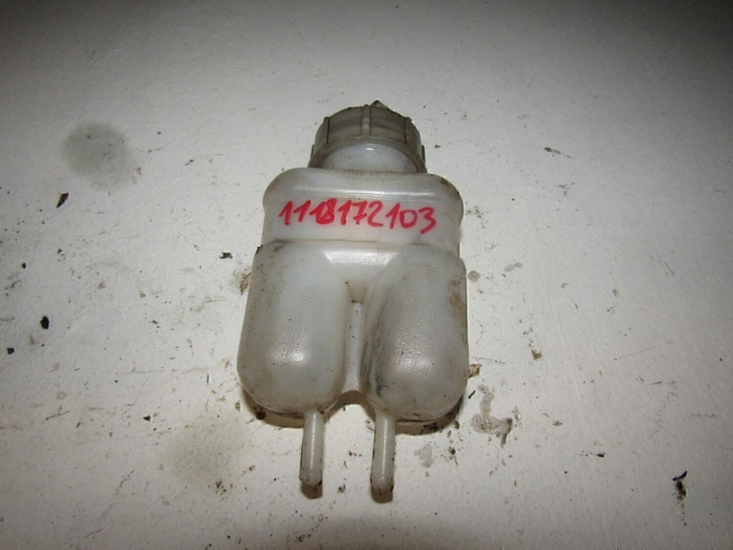 Бачок главного тормозного цилиндра VAZ Lada 2107