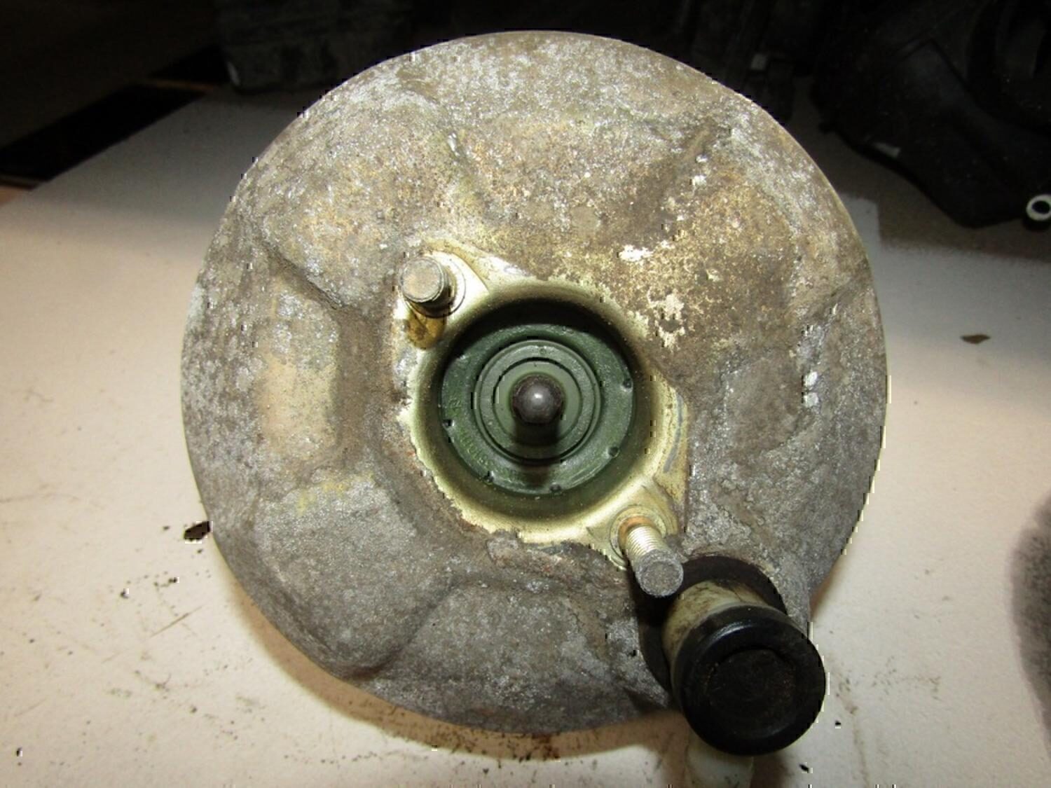 Усилитель тормозов вакуумный VAZ Lada 2107