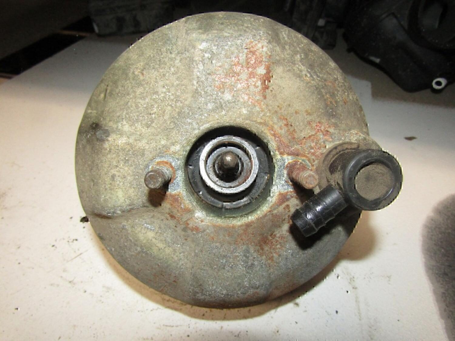 Усилитель тормозов вакуумный VAZ Lada 2107