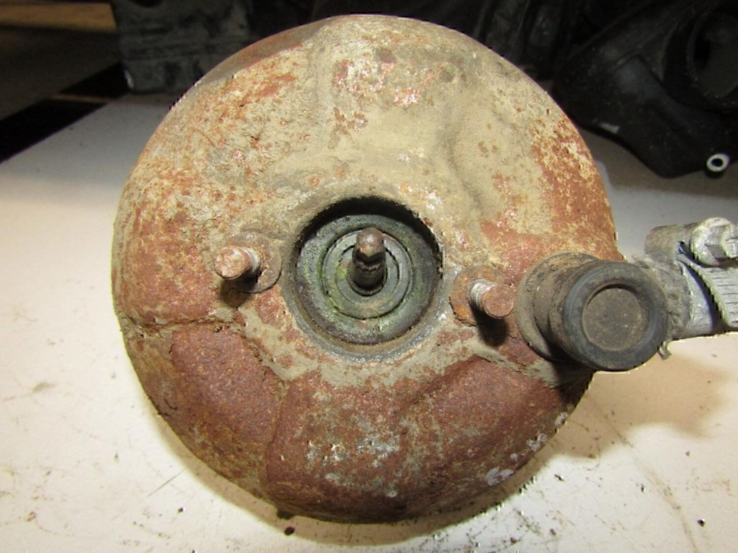 Усилитель тормозов вакуумный VAZ Lada 2107