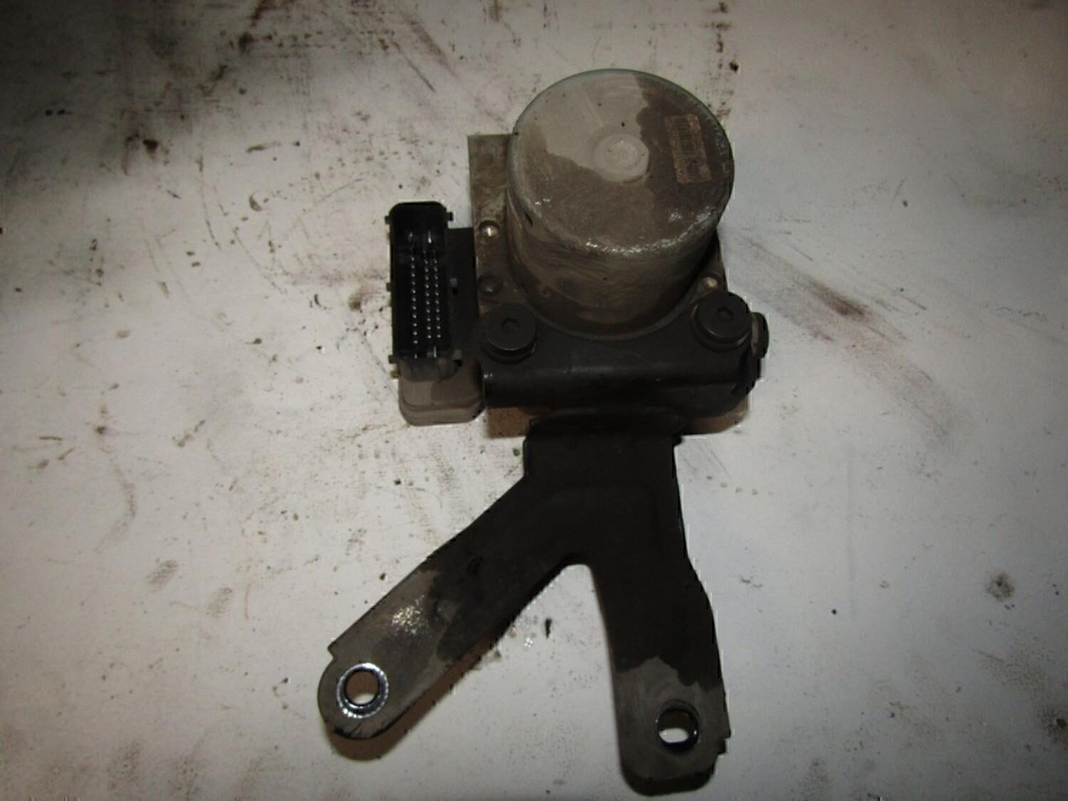 Кронштейн (сопут. товар) HYUNDAI i40 2011>