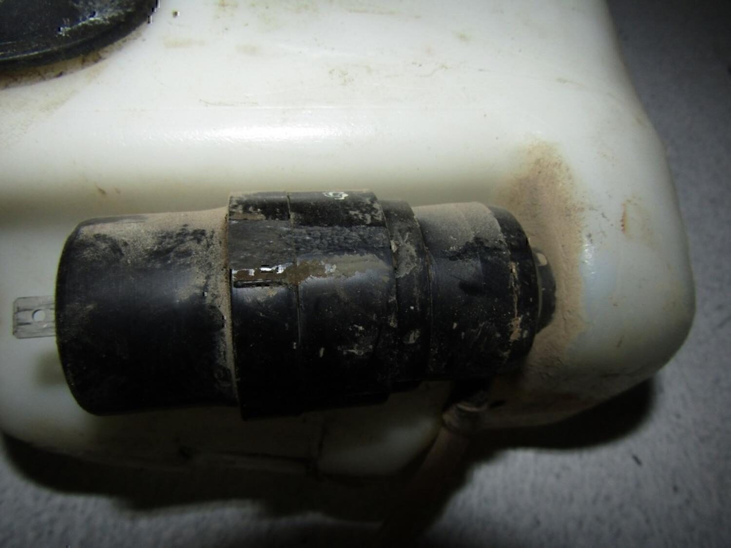 Насос омывателя VAZ Lada 2107