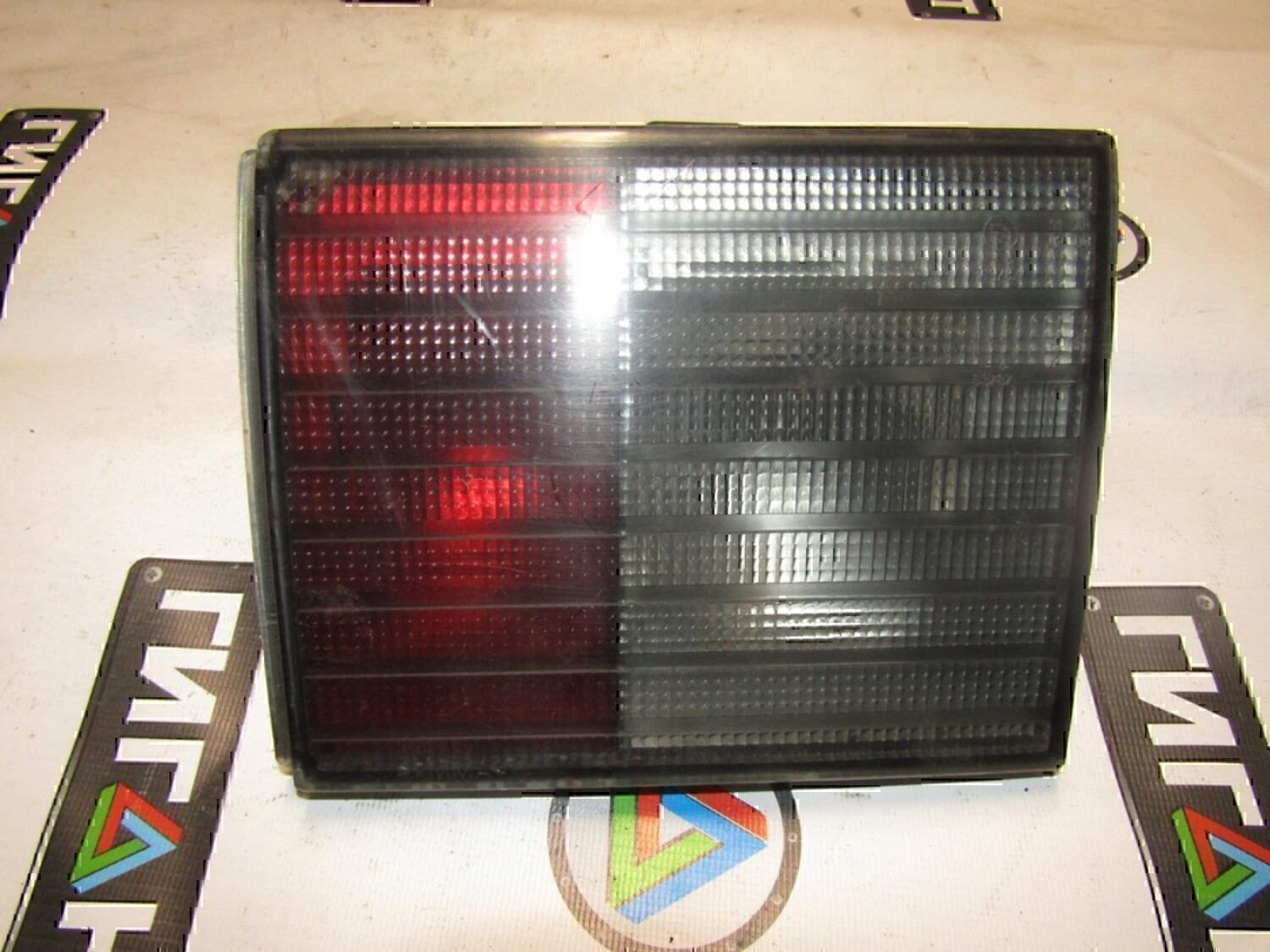 Фонарь задний внутренний правый VAZ Lada 2110