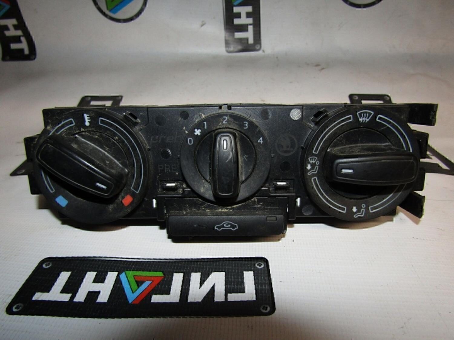 Блок управления отопителем SKODA Rapid 2013>