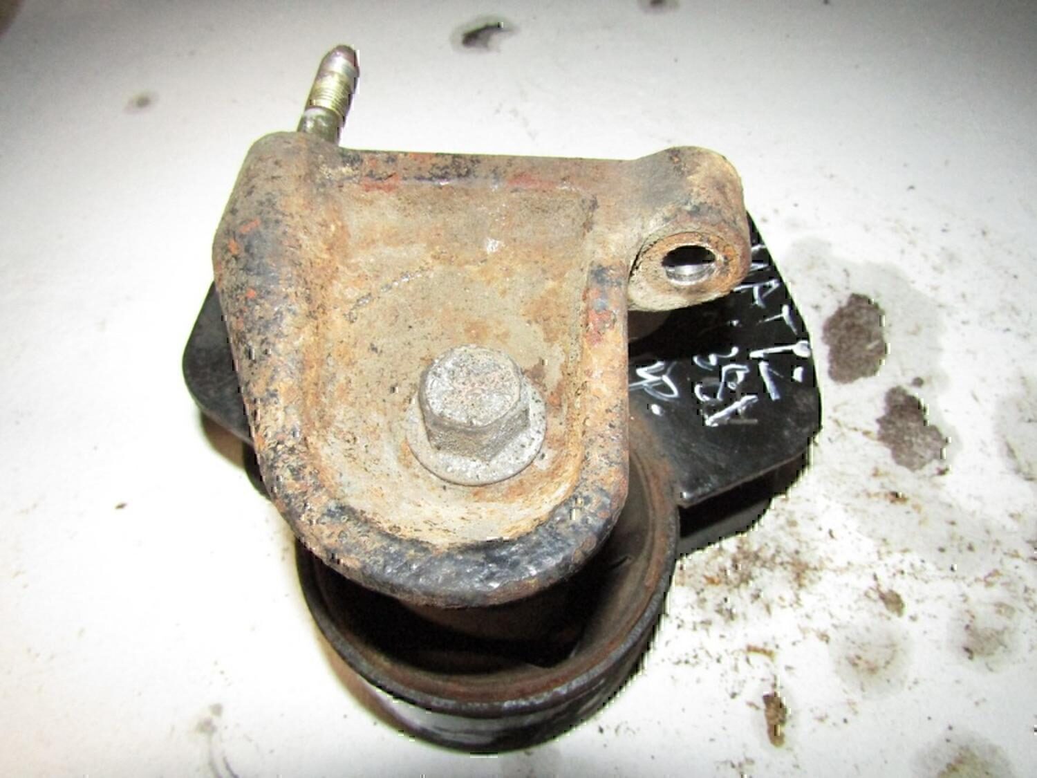 Кронштейн опоры двигателя DAEWOO Matiz 2001-2015