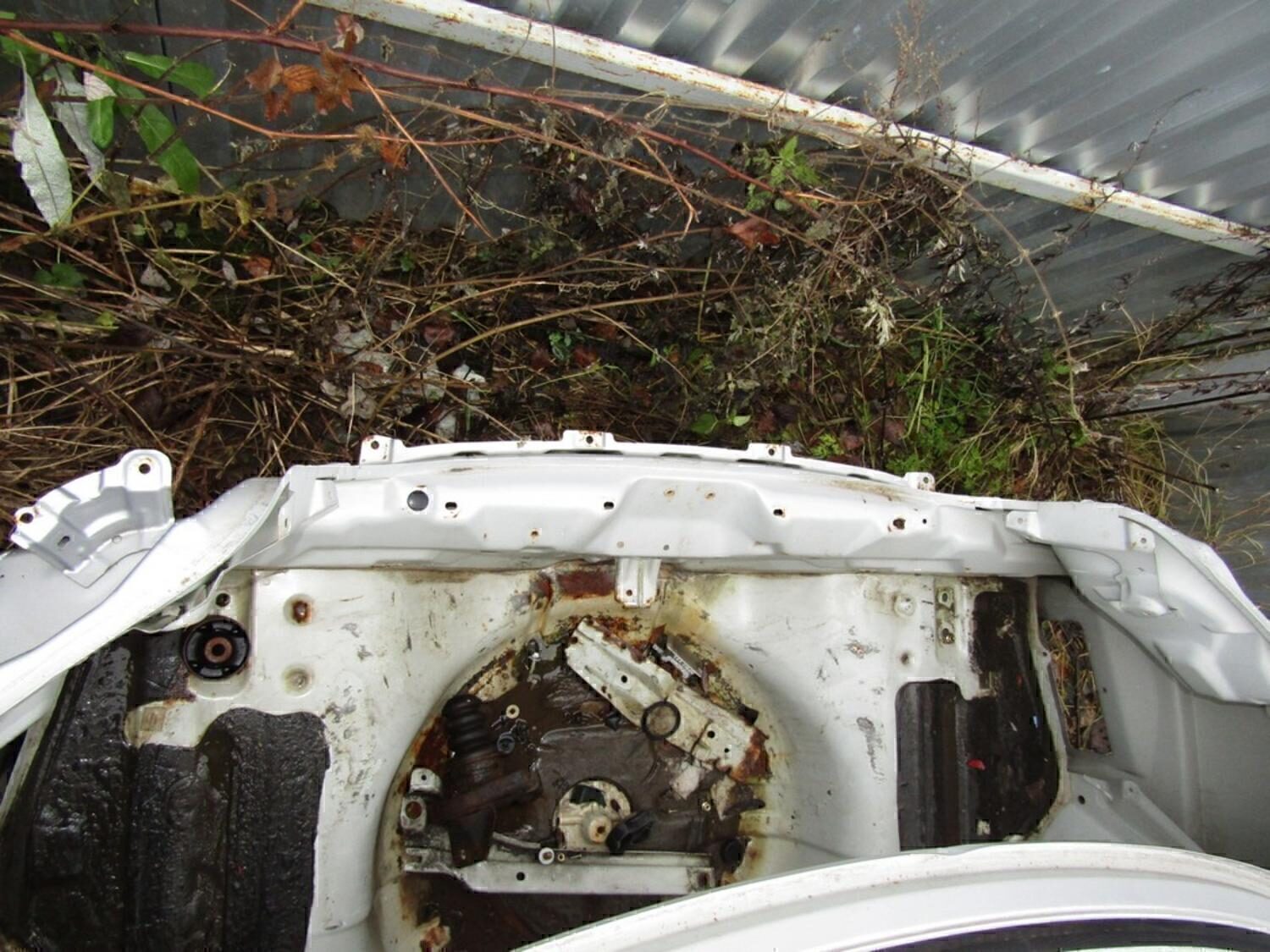 Панель задняя KIA RIO 2000-2004