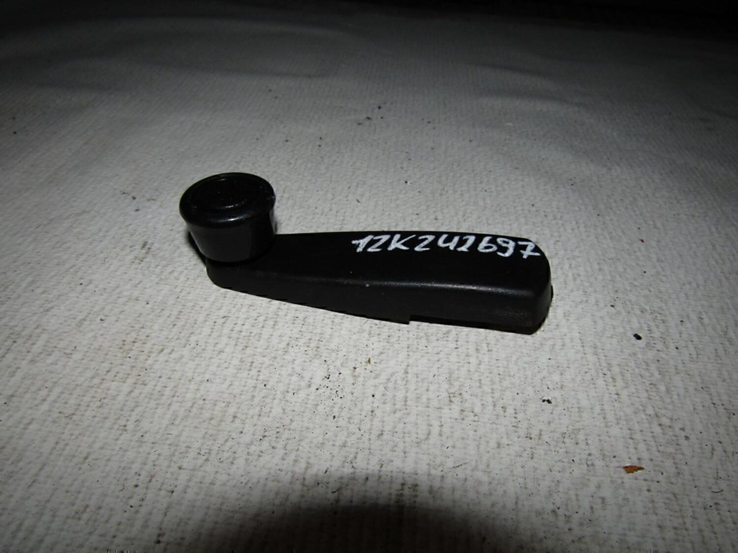 Ручка стеклоподъемника VAZ Lada 2107