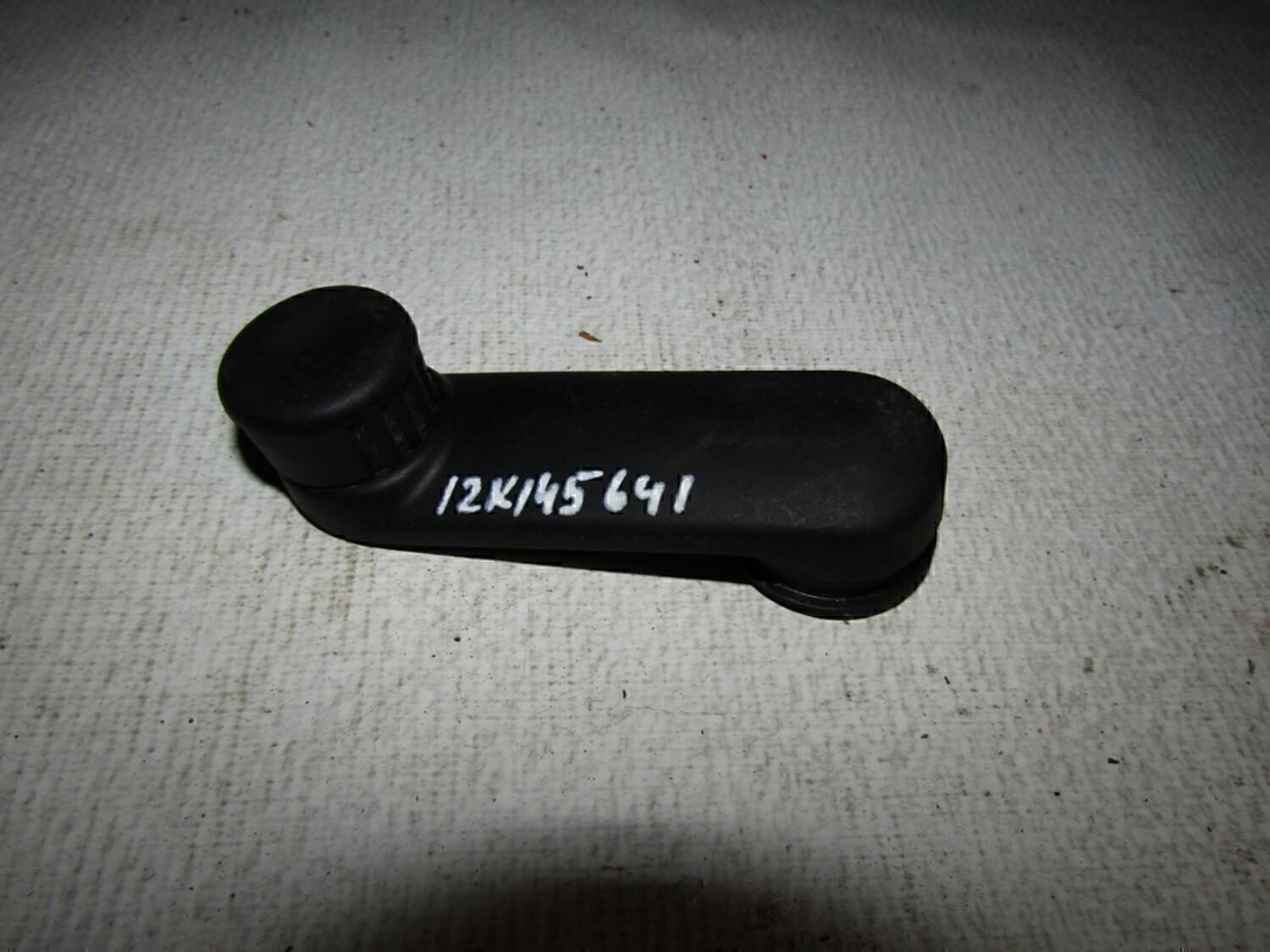 Ручка стеклоподъемника RENAULT Duster 2012>