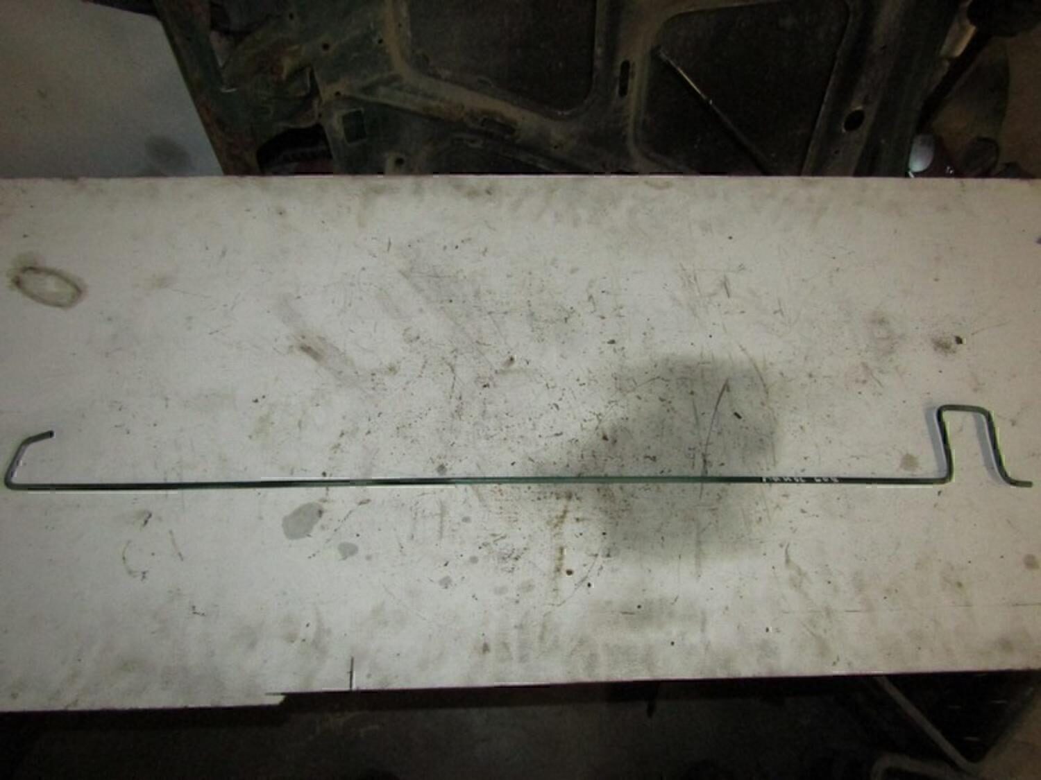 Торсион багажника Chevrolet Lanos 2004-2010