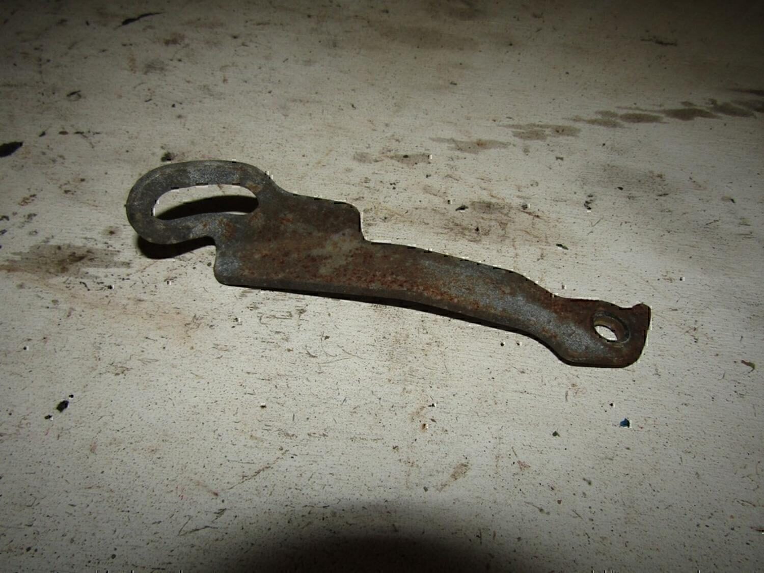 Кронштейн (сопут. товар) VAZ Lada 2107