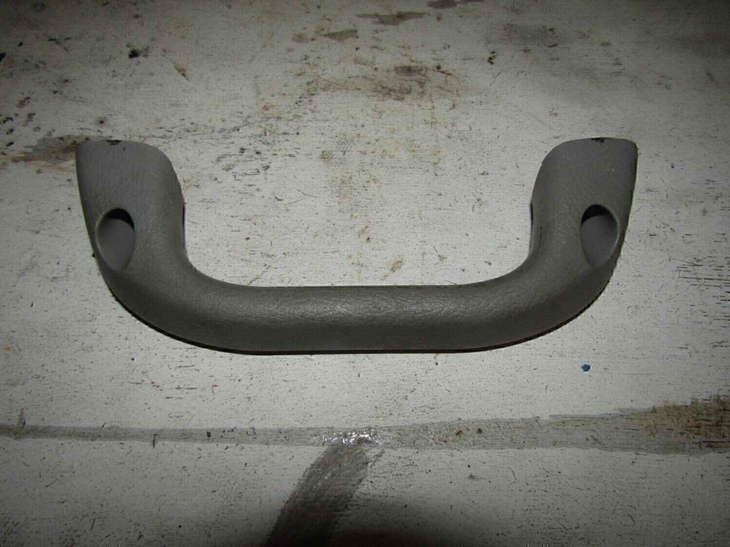 Ручка внутренняя потолочная Chevrolet Lanos 2004-2010