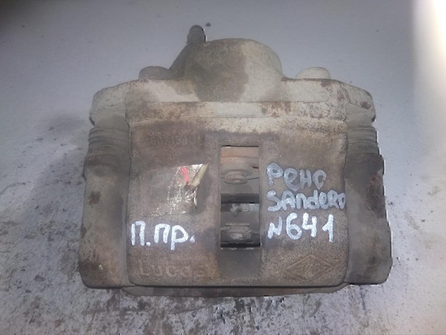 Суппорт передний правый RENAULT Sandero 2009-2014