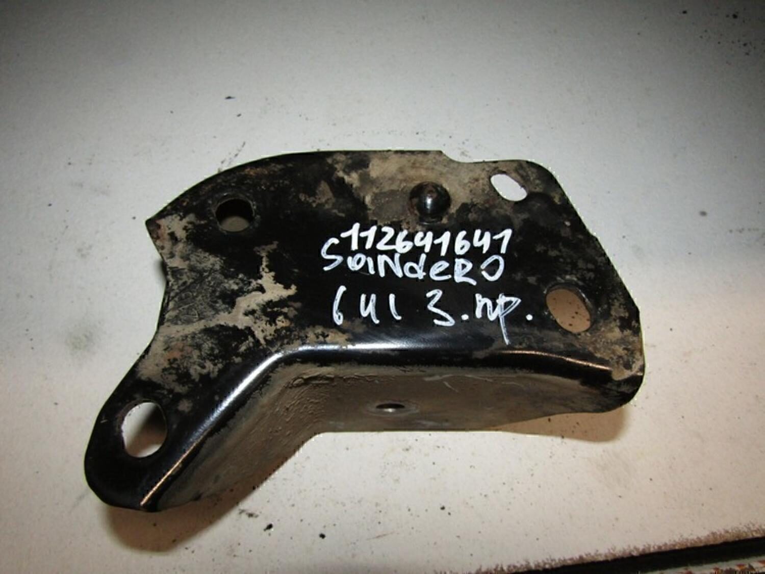 Кронштейн задней балки RENAULT Logan 2005-2014