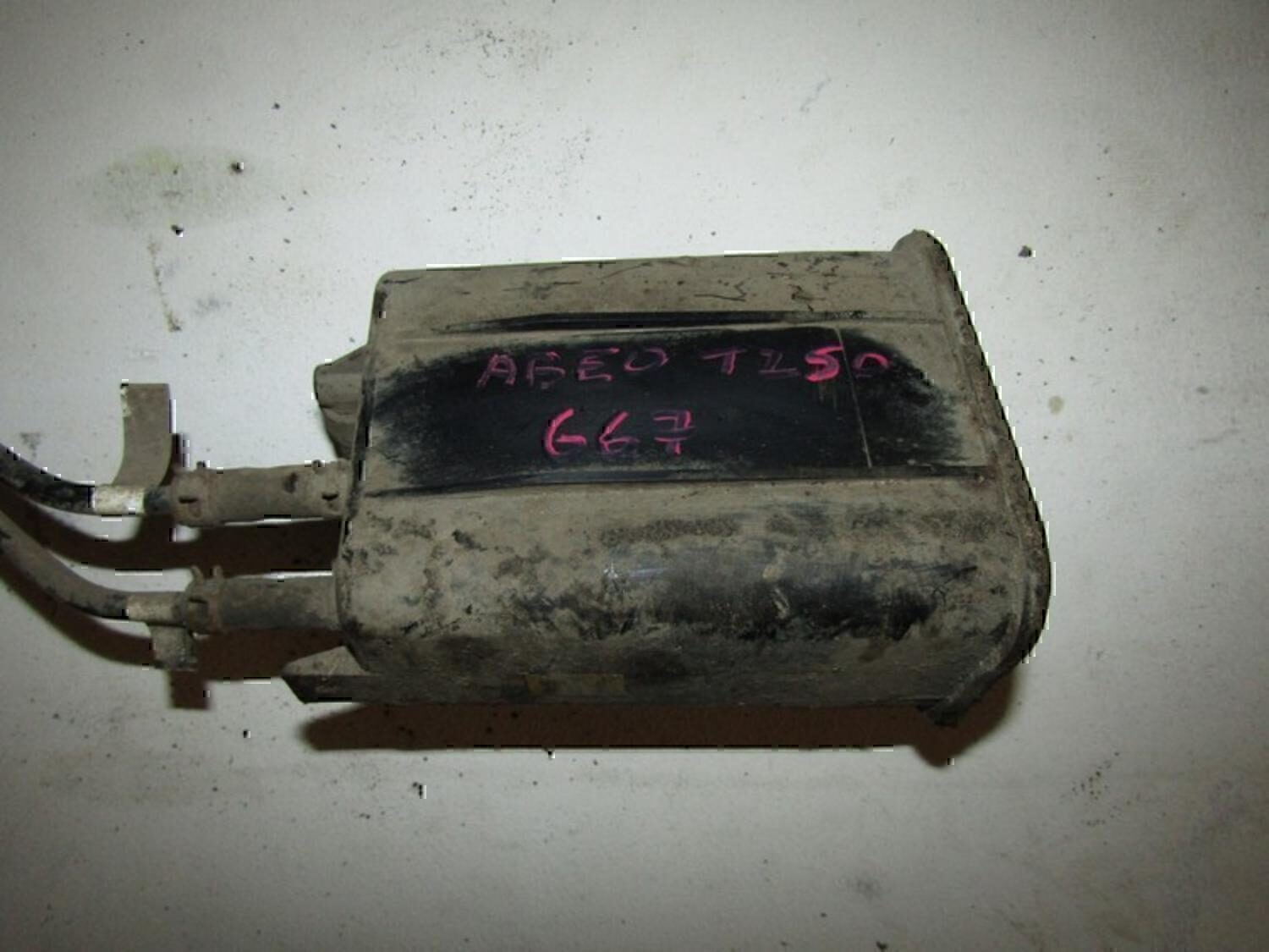 Абсорбер (фильтр угольный) Chevrolet Aveo (T200) 2003-2008