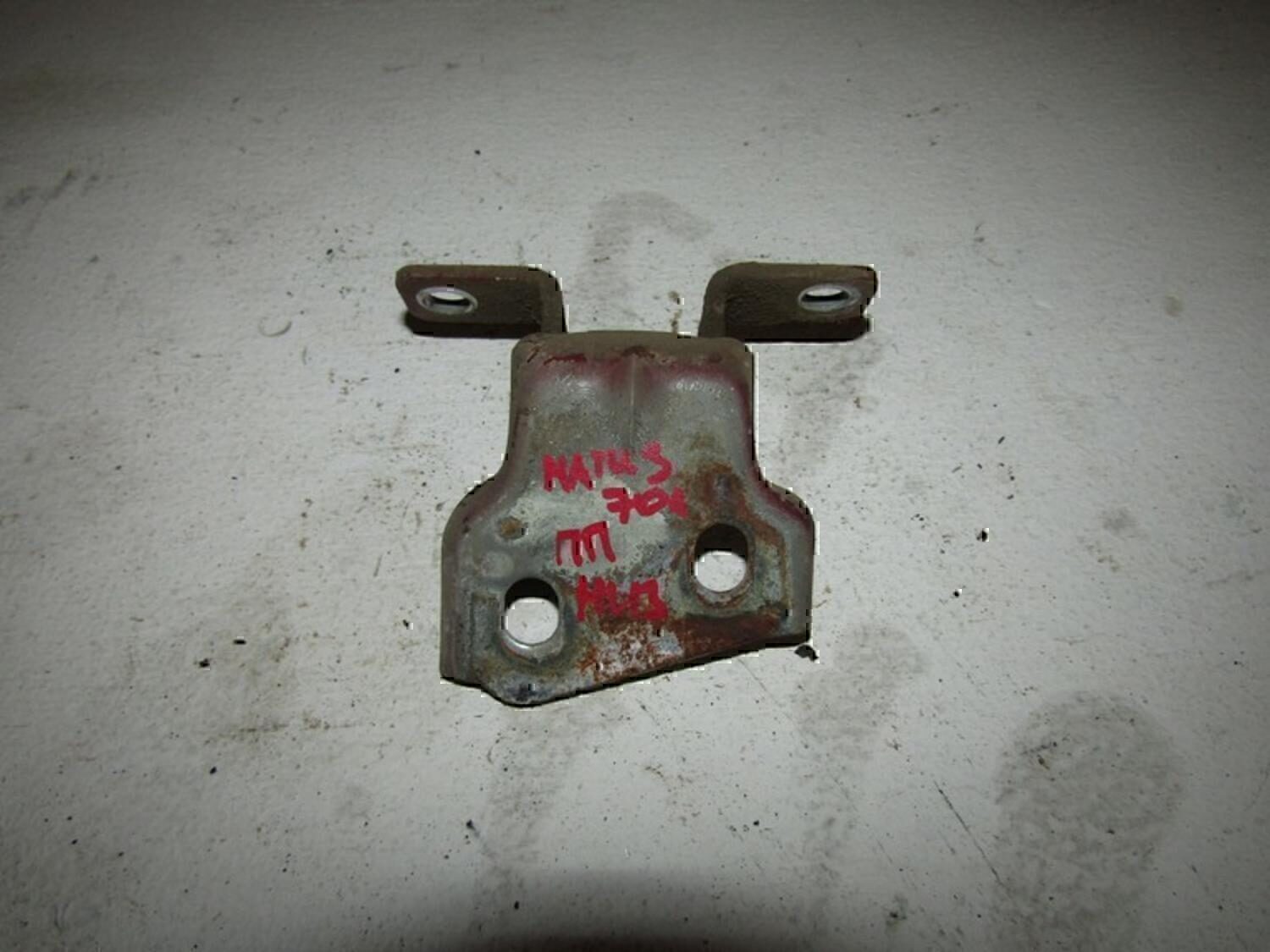 Петля двери передней правой нижняя DAEWOO Matiz 2001-2015