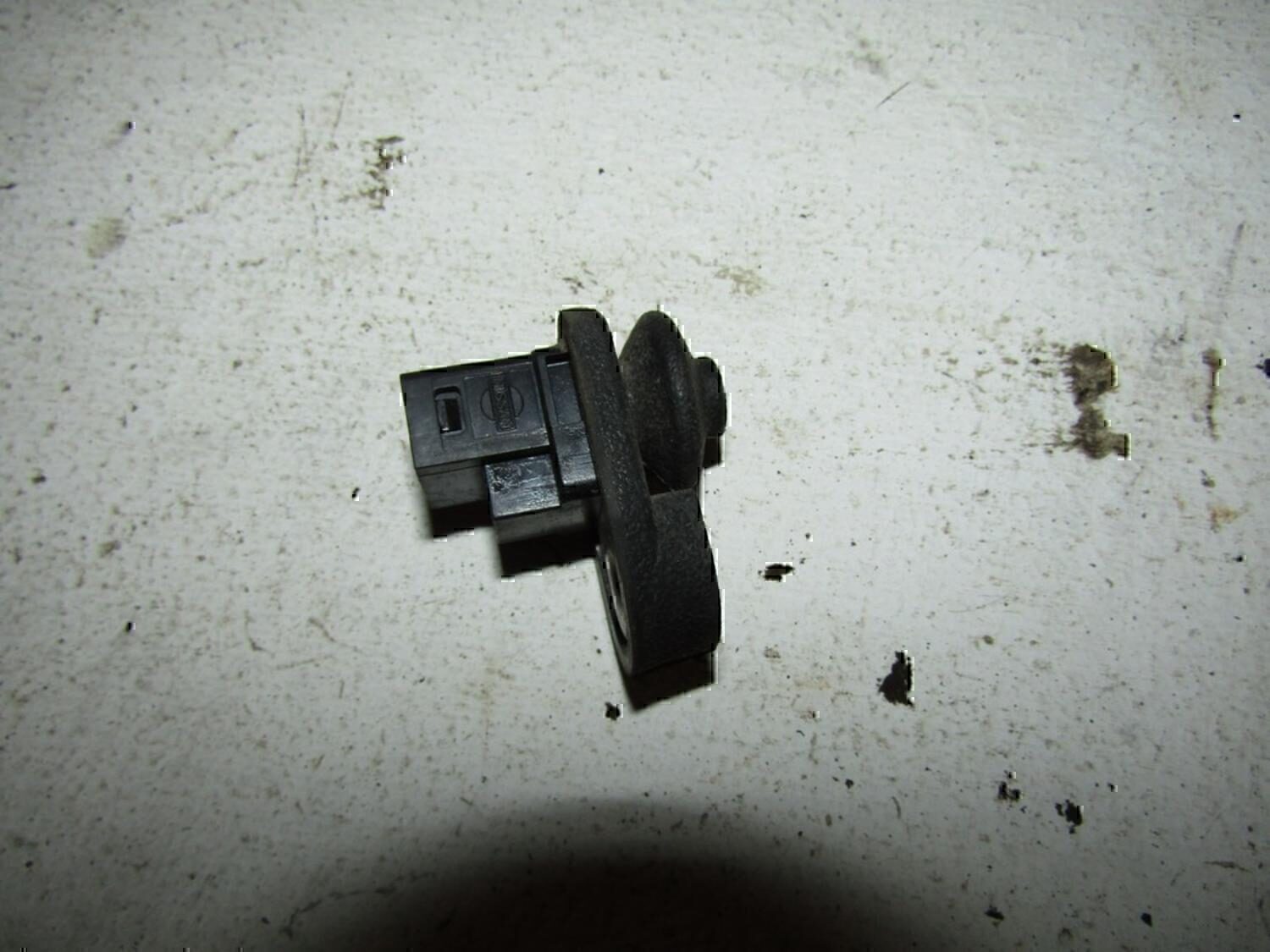 Выключатель концевой INFINITI Almera N16 2000-2006