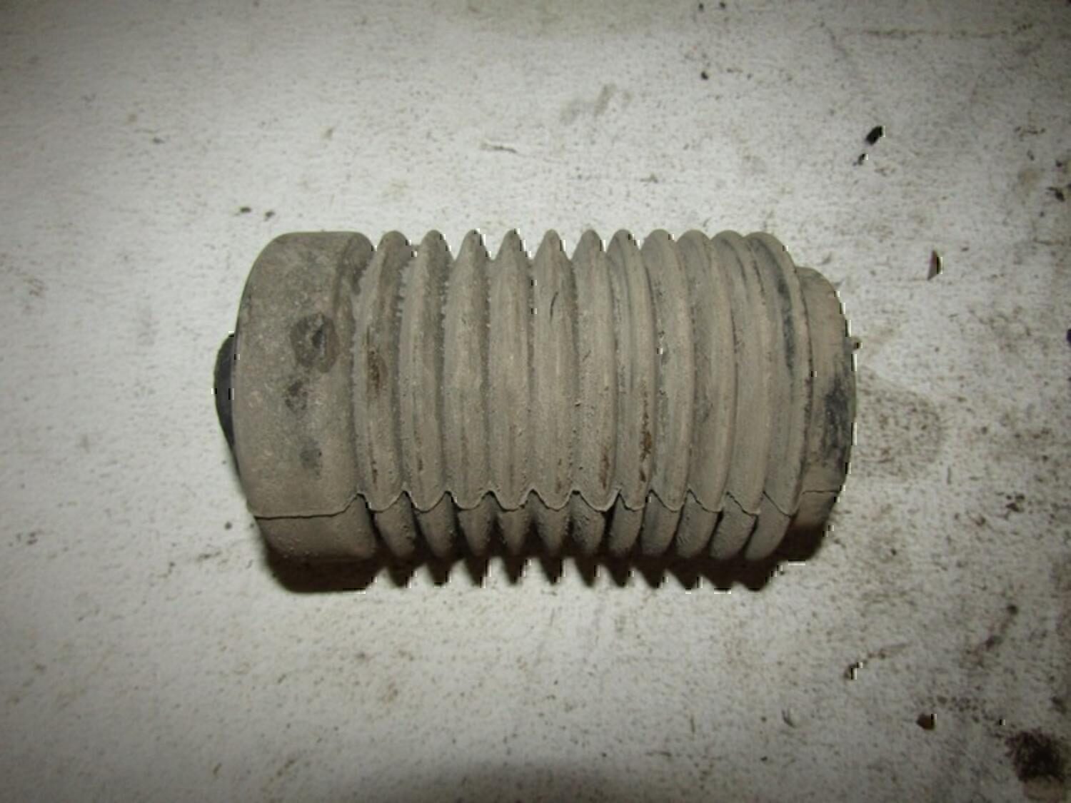 Отбойник переднего амортизатора NISSAN Almera N16 2000-2006