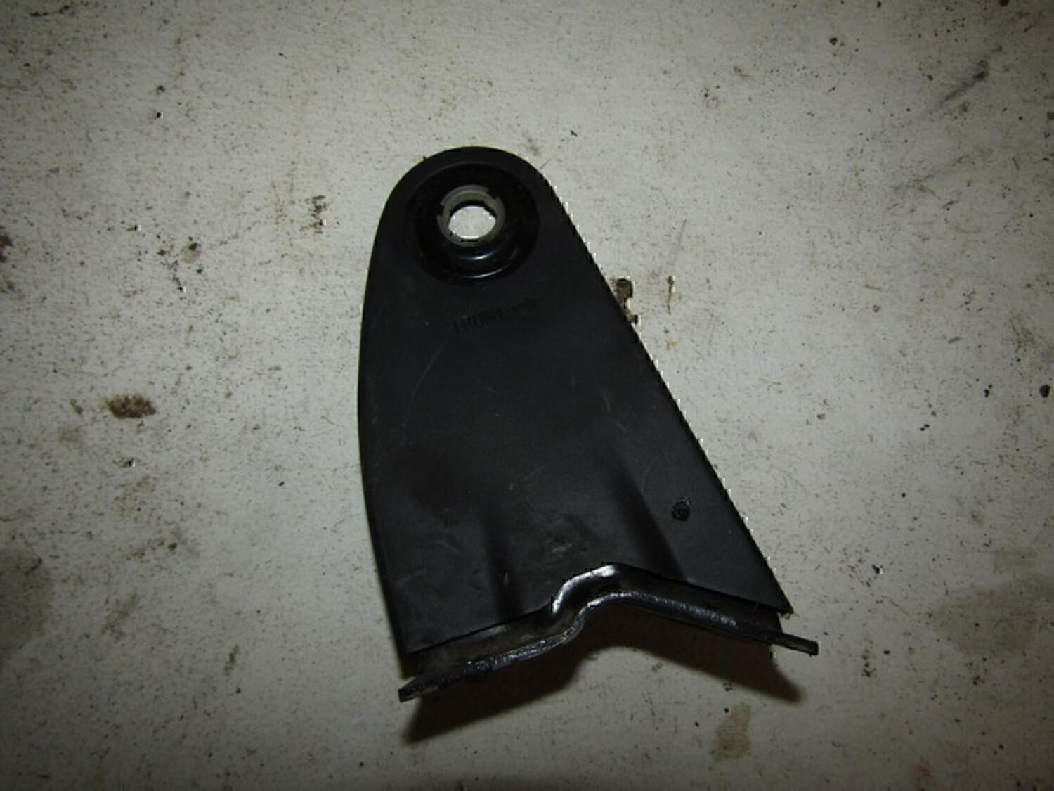 Кронштейн Chevrolet Aveo (T300) 2011>