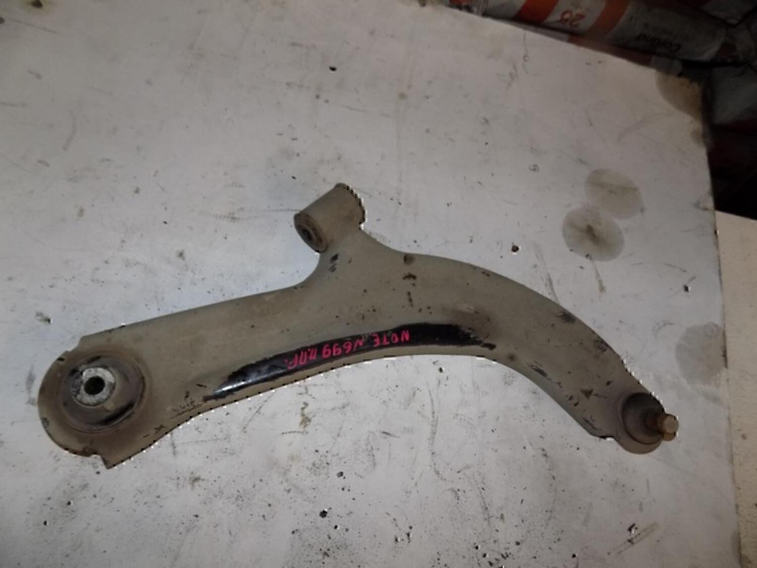 Рычаг передний правый NISSAN Micra (K12E) 2002-2010