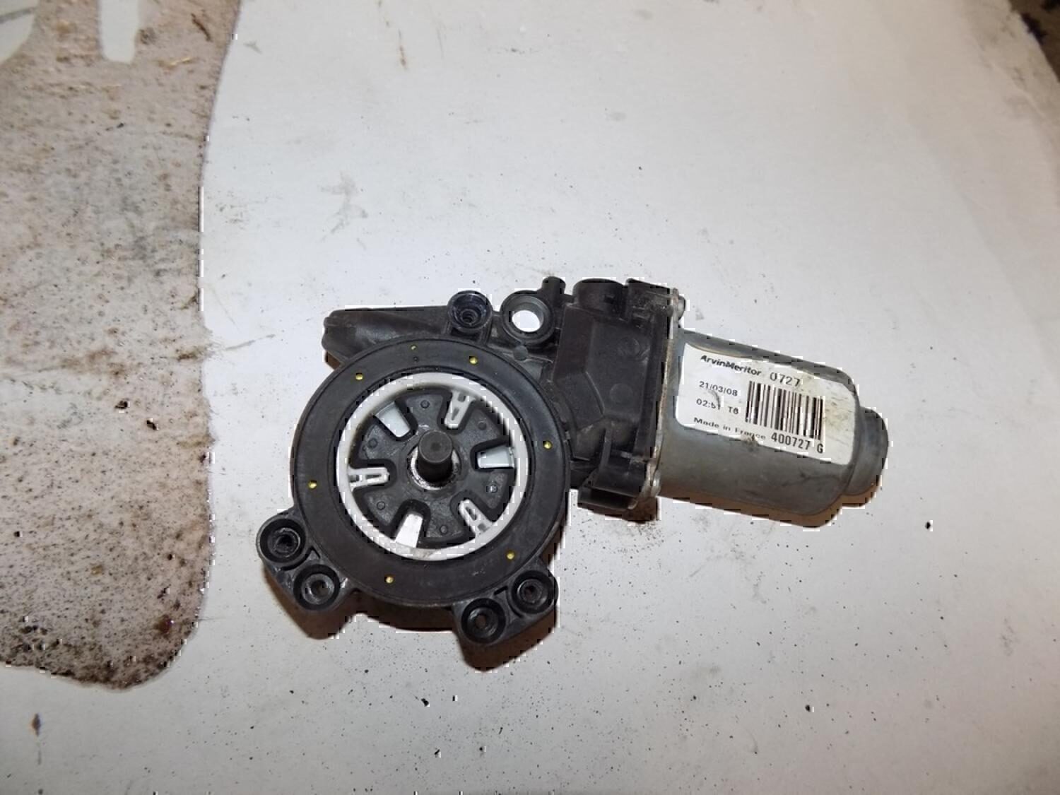 Моторчик стеклоподъемника — фото 2