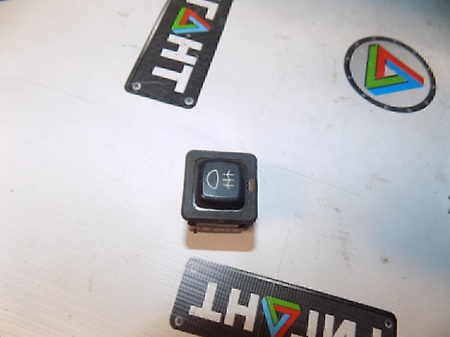 Кнопка противотуманки VAZ Lada 2108,09,99