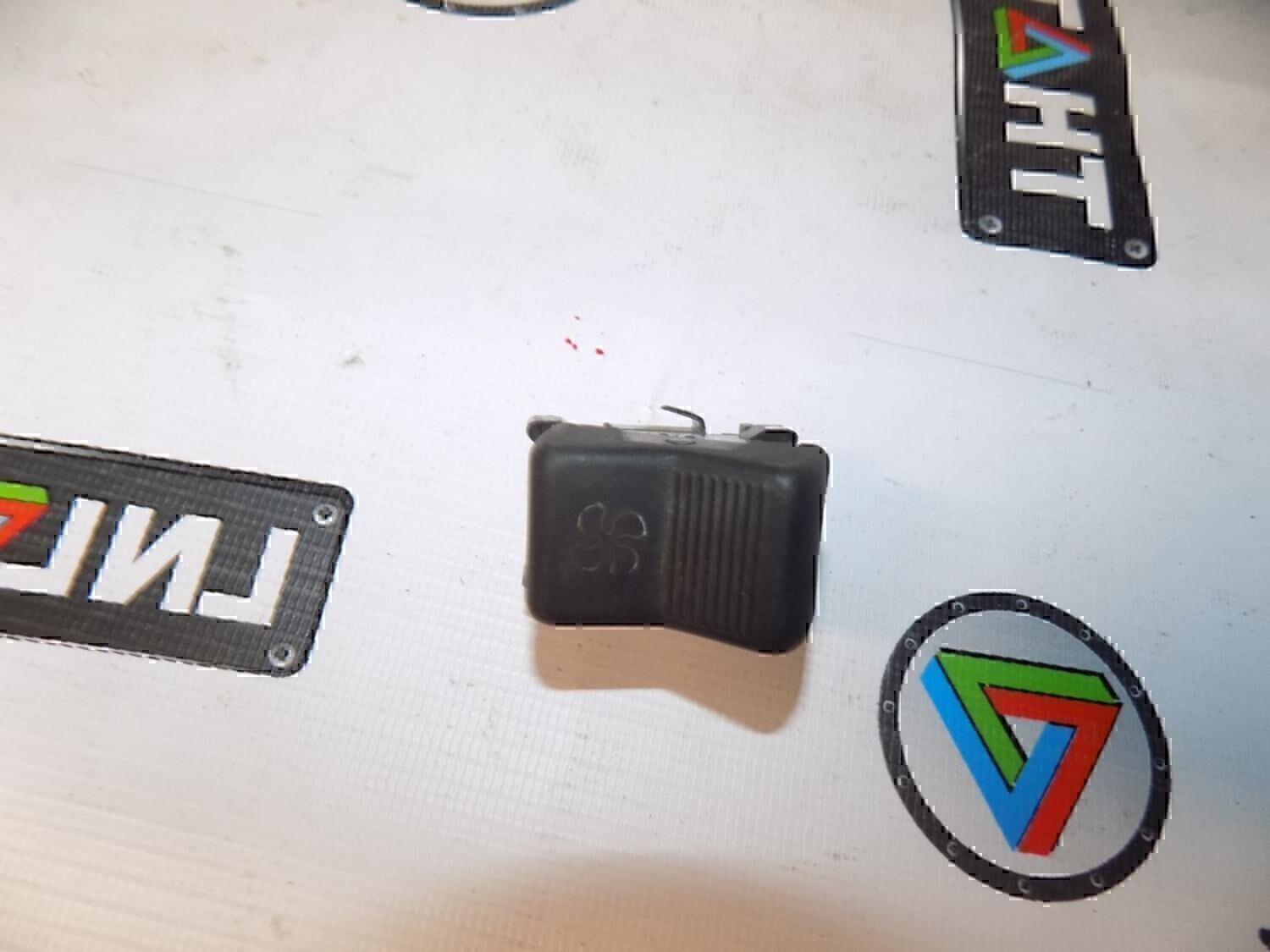 Кнопка многофункциональная VAZ Lada 2107