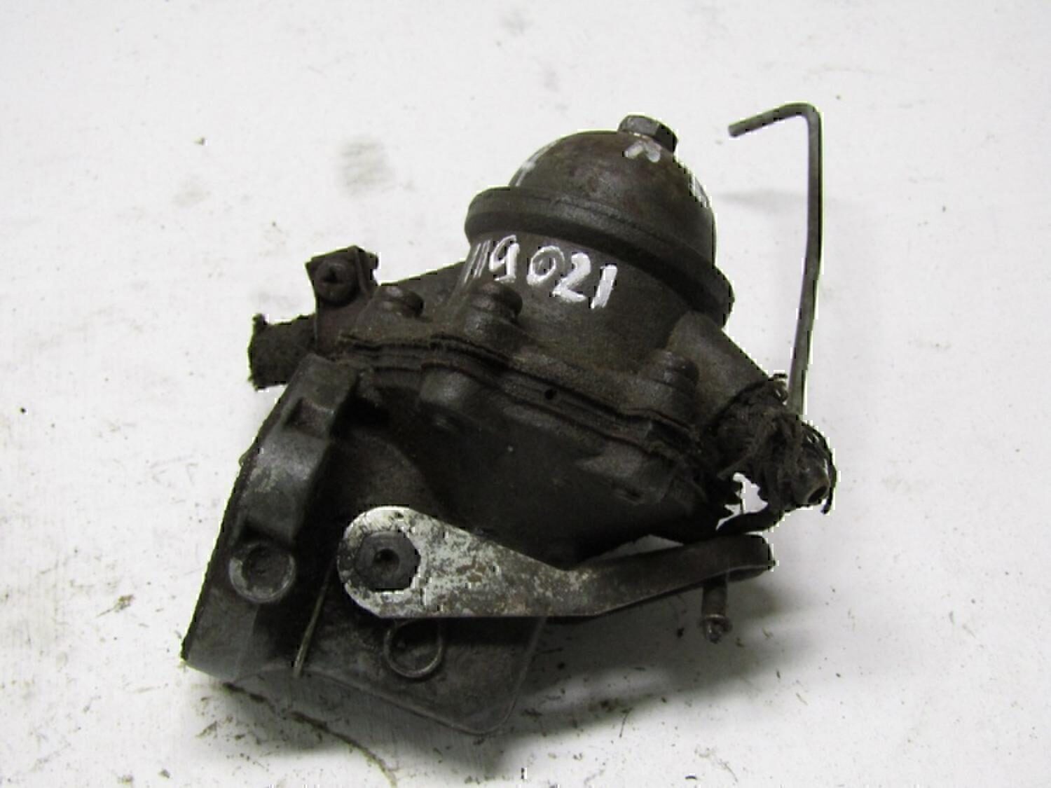 Насос топливный механический VAZ OKA