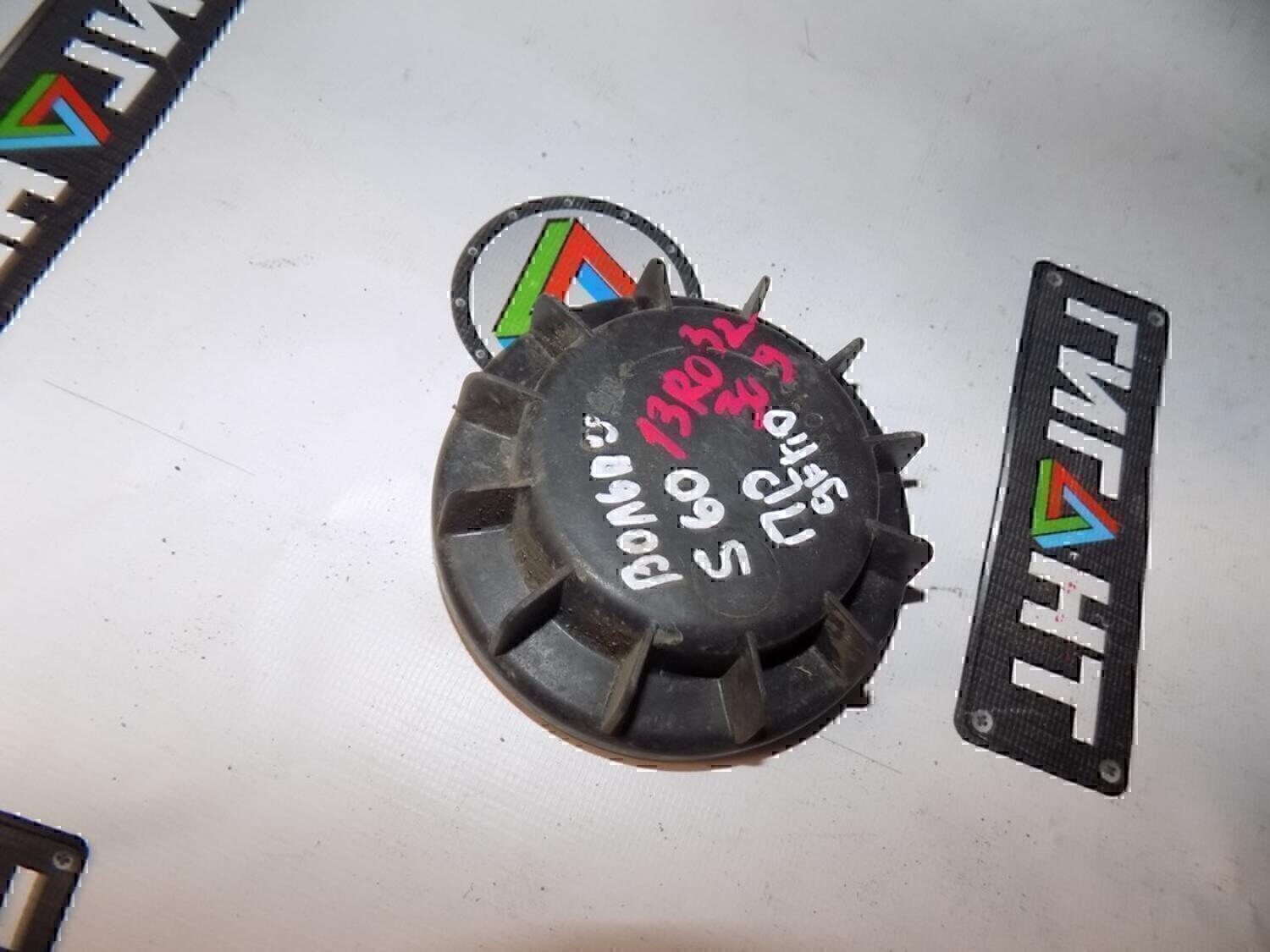 Крышка фары VOLVO S60 2000-2009