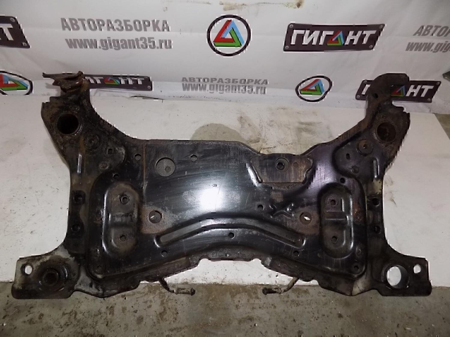 Балка подмоторная