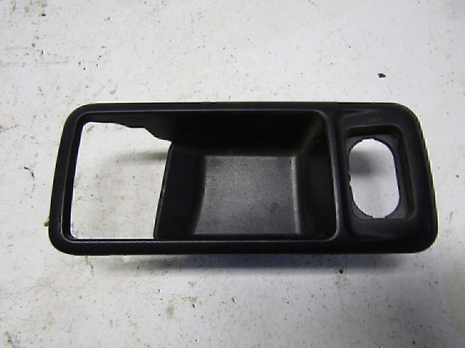 Накладка ручки внутренней FORD Focus II 2005-2008