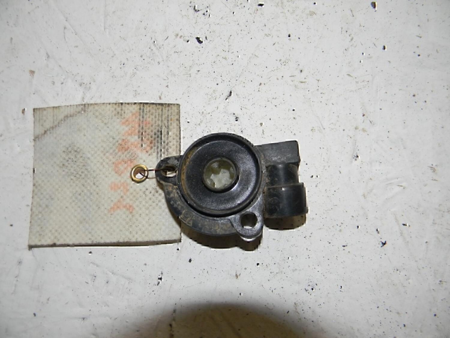 Датчик положения дроссельной заслонки VAZ Lada Granta 2011>