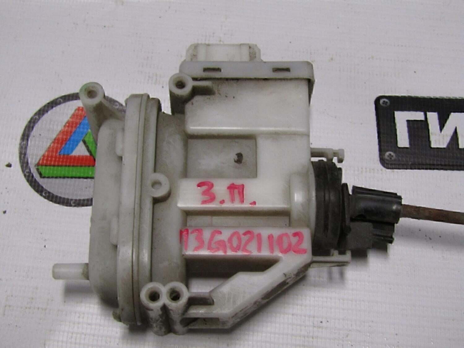 Активатор замка двери VW Passat [B3] 1988-1993