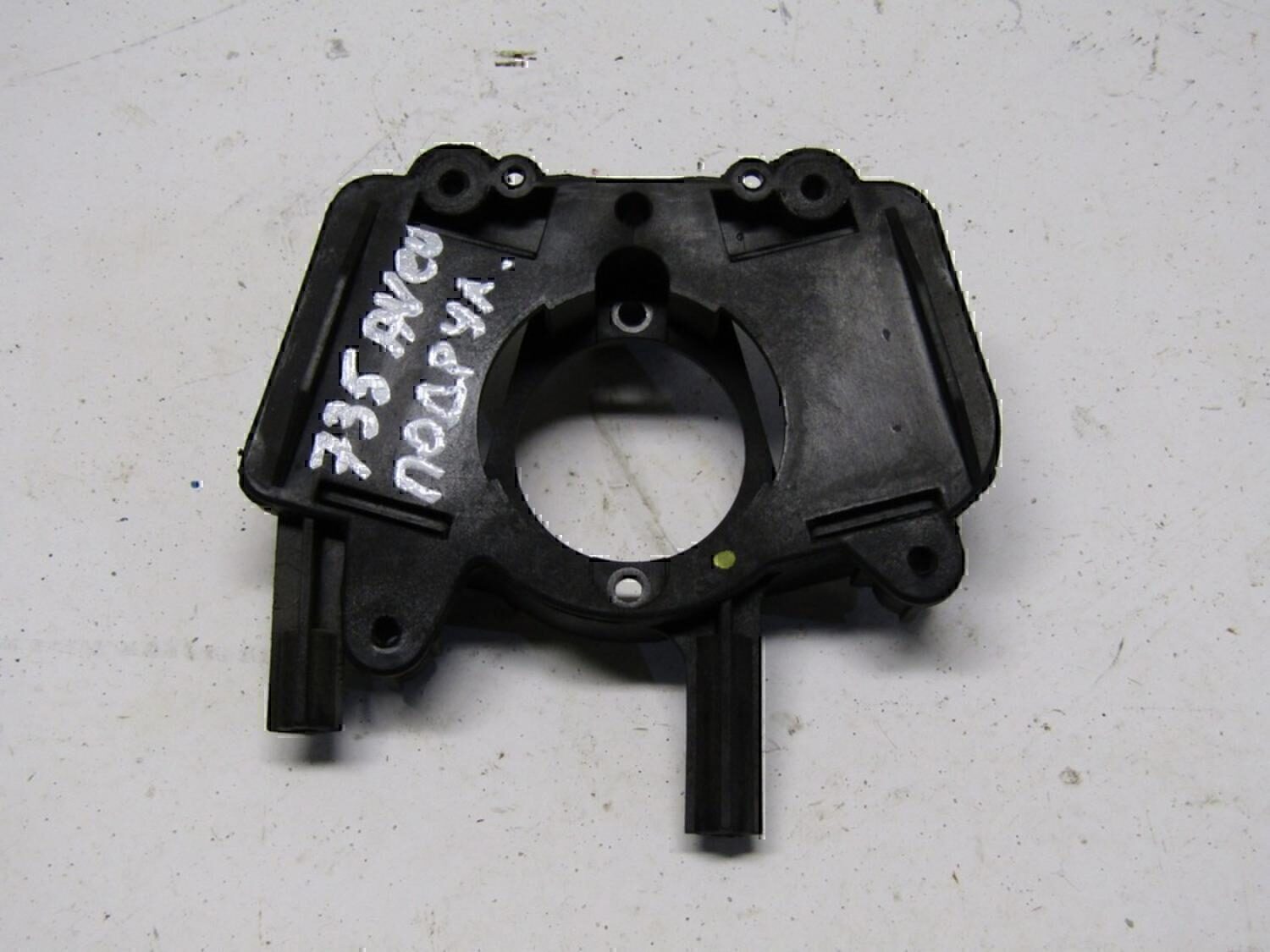 Кронштейн (сопут. товар)