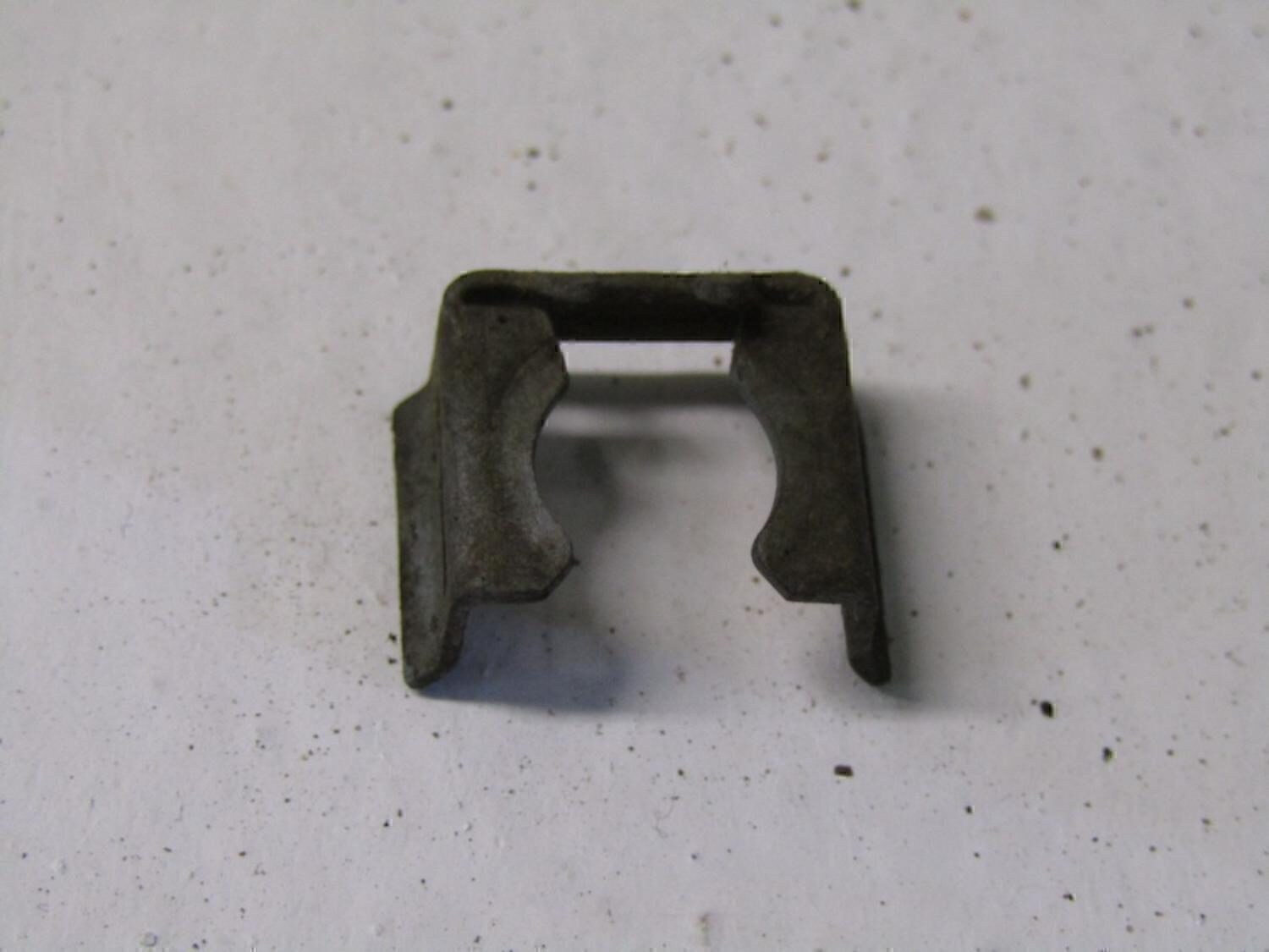 Крепеж форсунки Chevrolet Aveo (T250) 2005-2011