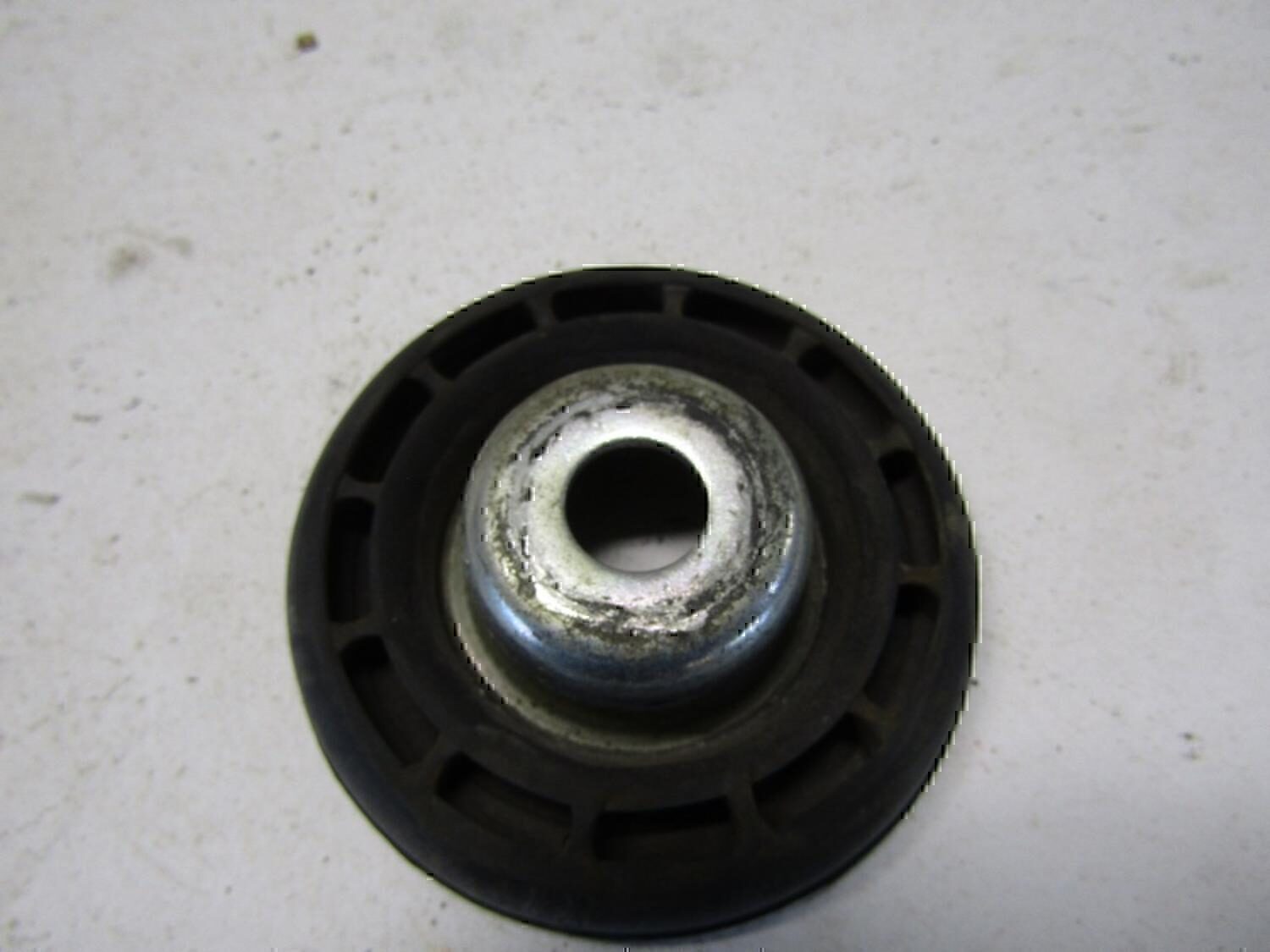 Опора передней пружины верхняя NISSAN Clio/Symbol 1998-2008