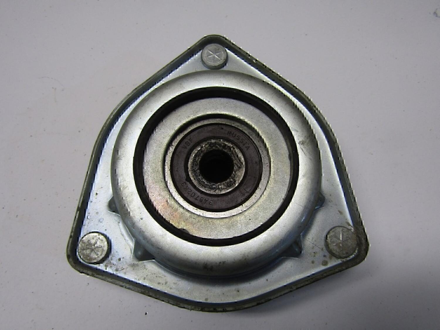 Опора переднего амортизатора VAZ Lada 2110