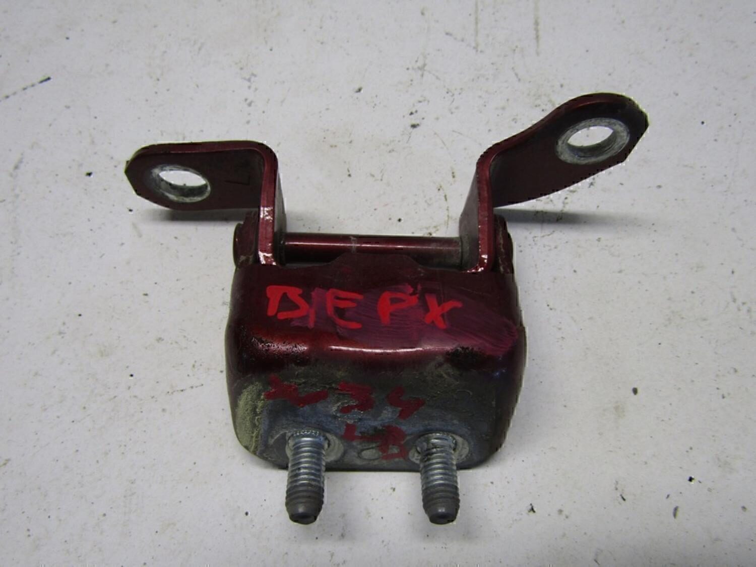 Петля двери задней левой верхняя TOYOTA Corolla E12 2001-2006